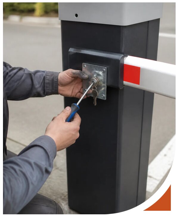 Срочное вскрытие замка шлагбаума с выездом в Вятских Поляне